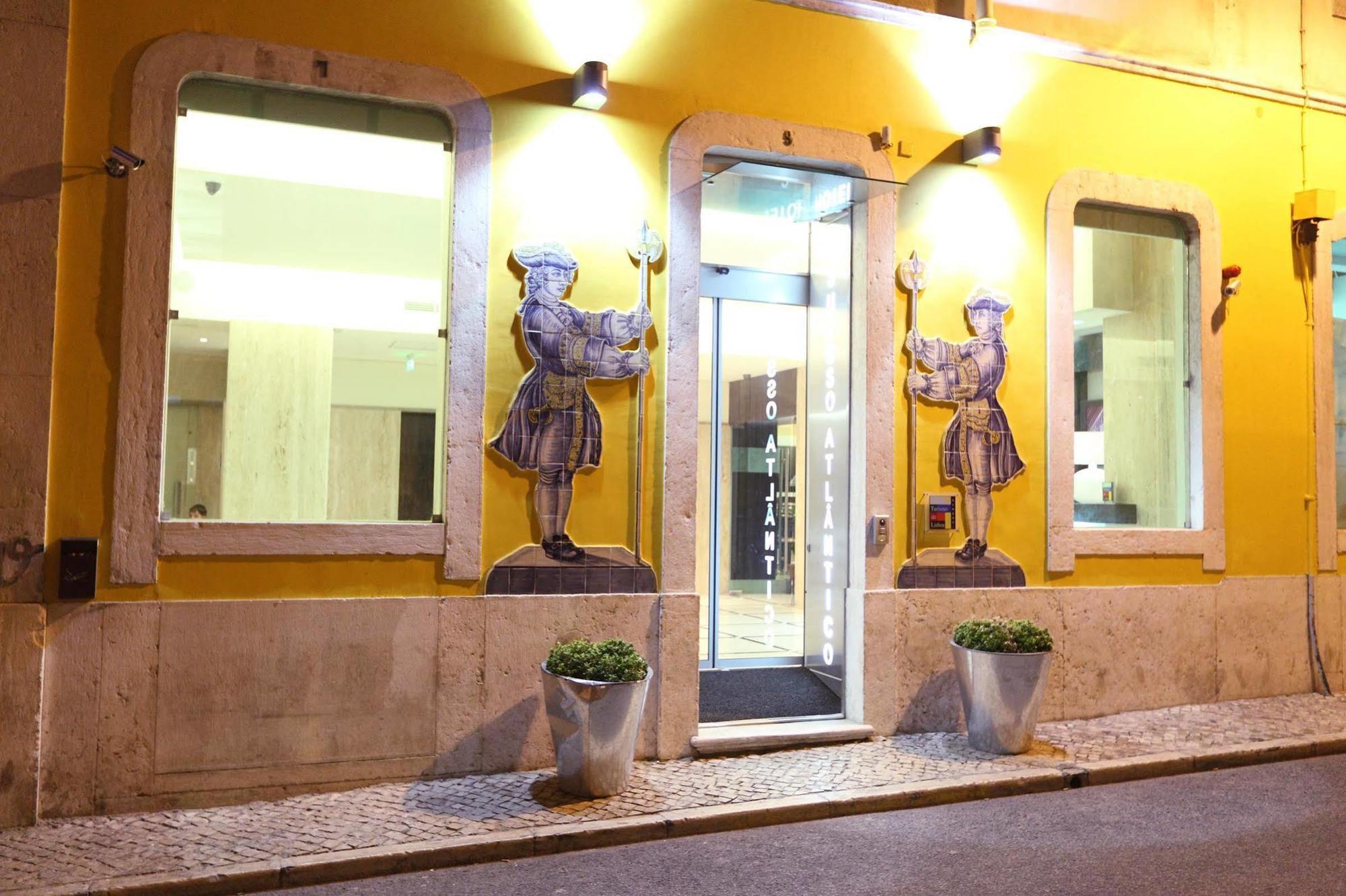 Turim Restauradores Hotel Lisbon Exterior photo